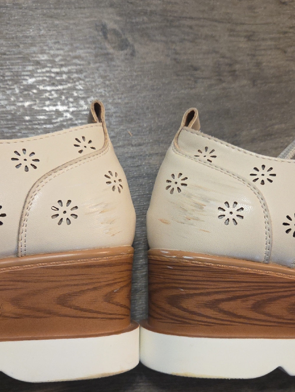 Light Cream Women's Lace-Up Platform Oxfords - Picture 14 of 14